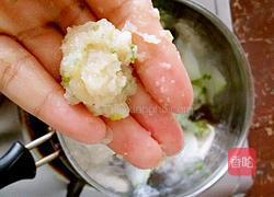 杂蔬鸡肉丸子汤的做法图解4