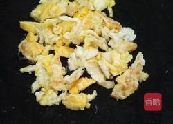 瑶柱红枣鸡蛋拌饭的做法图解2
