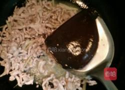 豆芽芹菜炒肉丝的做法图解7