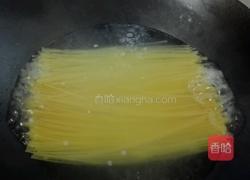 意大利番茄面的做法图解1