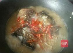 辣椒焖鱼的做法图解7