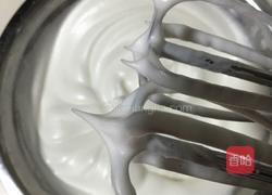 戚风蛋糕的做法图解8