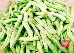 干煸豆角的做法图解2