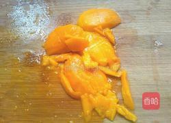 自制芒果汁的做法图解2