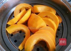 蒸千层南瓜饼的做法图解3