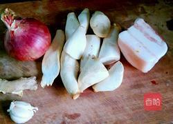 洋葱炝杏鲍菇的做法图解1