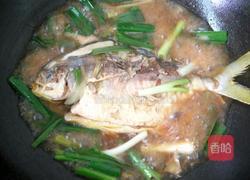 香焖金鲳鱼的做法图解6
