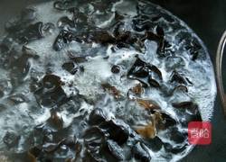 洋葱拌木耳的做法图解6
