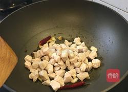 耗油鸡丁配彩椒的做法图解7