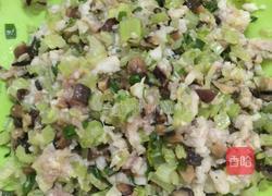 芹菜香菇肉包的做法图解4