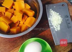 南瓜炒蛋的做法图解1