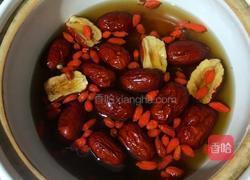 红枣桂圆枸杞红糖水的做法图解6