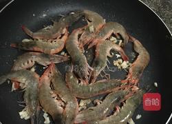 蒜香虾的做法图解4
