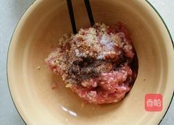 猪肉豇豆饺子的做法图解4