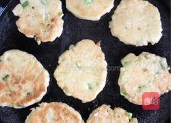 葱香豆渣鸡蛋饼的做法图解4