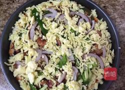 海鲜披萨的做法图解3