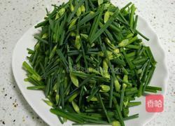 韭菜花肉丝的做法图解1