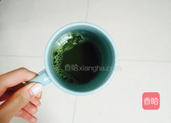 抹茶拿铁的做法图解1