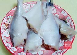 扒皮鱼的做法图解1