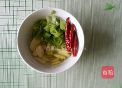 煎炖黄花鱼的做法图解2