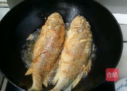 煎炖黄花鱼的做法图解5