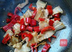 红椒炒肉的做法图解8