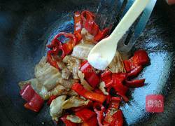 红椒炒肉的做法图解11