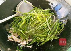 猪耳朵豆角炒肉丝的做法图解7