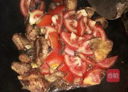 西红柿土豆焖排骨的做法图解3