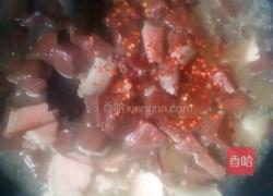 腊肉炖猪血的做法图解9