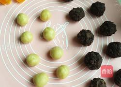 豆沙蛋黄月饼的做法图解4