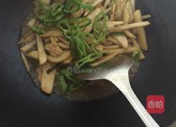 土豆炒辣椒的做法图解7