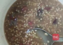 小米红豆粥的做法图解3