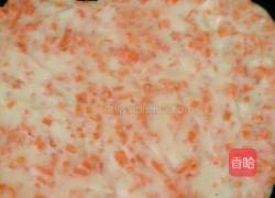 胡萝卜鸡蛋饼卷火腿肠的做法图解7