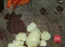 干煸茶树菇的做法图解3