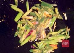 香菇豆角焖面的做法图解7