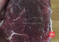 泡椒牛肉的做法图解1