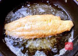 香煎龙利鱼的做法图解9