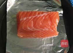 鲑鱼芝麻饭团的做法图解3