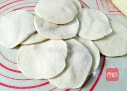 漏油羊肉蒸饺的做法图解6