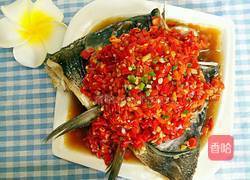 剁椒鱼头的做法图解11