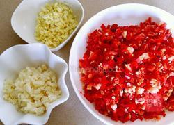 剁椒鱼头的做法图解2