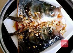 剁椒鱼头的做法图解5