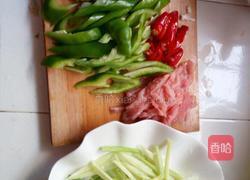 芹菜炒肉丝的做法图解1