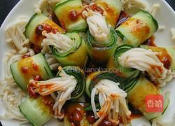 黄瓜金针菇卷的做法图解6