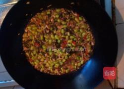 酸菜炒毛豆的做法图解6