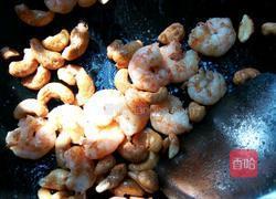 黄瓜腰果炒虾仁的做法图解7