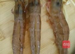 微波炉蒜蓉虾的做法图解2
