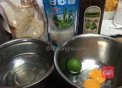 戚风蛋糕(六寸)的做法图解2