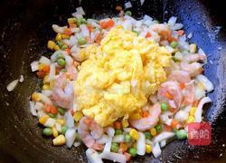 虾仁炒什锦鸡蛋的做法图解8